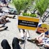 Klimaschutz: Demonstranten am Brandenburger Tor fordern mehr Hitzeschutz