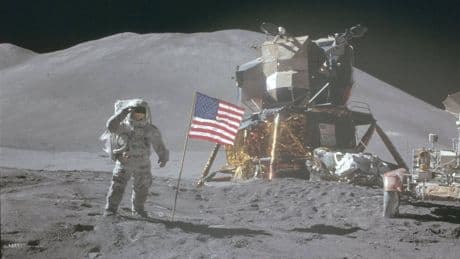 Hasta la NASA lo sabe: los humanos no fuimos los primeros seres vivos que visitamos la Luna