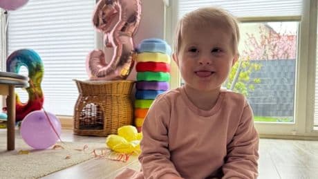 Stammzellenspender für Mädchen gesucht - Jette (3) zum 2. Mal an Leukämie erkrankt