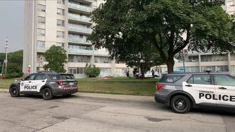 Man dead, another in custody after stabbing in Toronto’s east end