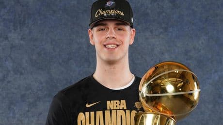 El caso de Nikola Topic, campeón de la NBA sin jugar ni un solo segundo