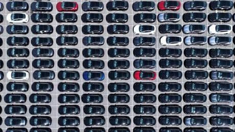 Trump knickt erneut ein – Jetzt wahrscheinlich auch Ausnahmen bei Auto-Zöllen