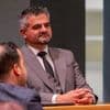 Bestuur Denk stapt op na strijd met fractievoorzitter Van Baarle, oud-partijleider Kuzu moet rust brengen