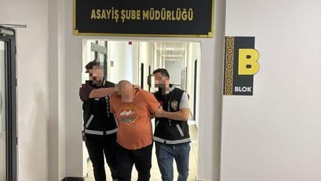"Çocuk gürültüsü" kavgasında komşusunu bıçaklayan şahıs tutuklandı