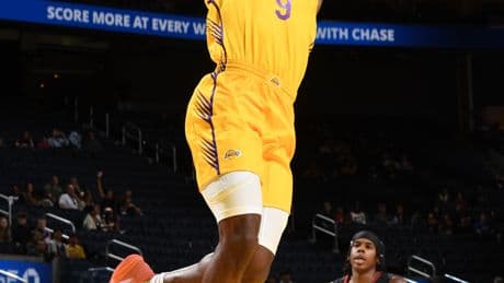 LeBron James needs just two words to hype up Bronny’s thunderous Lakers Summer League dunk