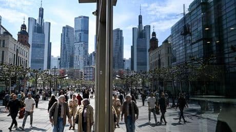 Konsum: Kauflaune in Deutschland leicht verbessert