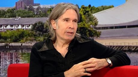 Del Amitri’s Justin Currie says Parkinson’s is making playing guitar ‘very hard’