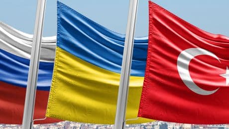 Dünyanın gözü Türkiye'de! Rusya ve Ukrayna barışın şartlarını İstanbul'da görüşecek