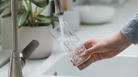 À Perpignan, des milliers de foyers étaient privés d’eau dimanche, 780 encore touchés ce lundi