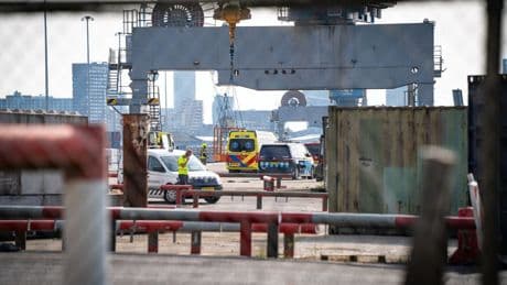 Ongeluk in Waalhaven Rotterdam ongebruikelijk ernstig bedrijfsongeval