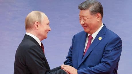 En Chine, Xi Jinping et Vladimir Poutine font bloc face à Donald Trump