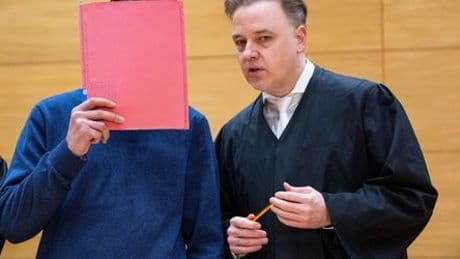 Bielefeld: 19-Jähriger wegen tödlicher Attacke in Bad Oeynhausen nach Abifeier zu neun Jahren Haft verurteilt