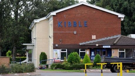 Renfrewshire care worker struck off after dragging youngster along ground