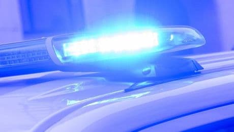 Tötungsdelikt: Leiche auf Hausboot: Polizei weiter auf Suche nach Täter