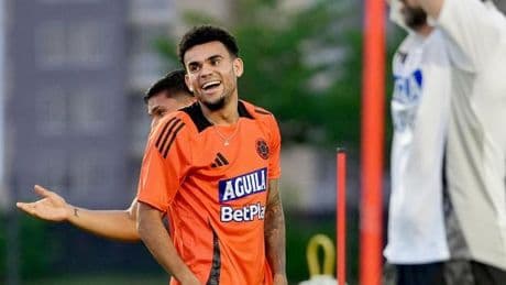 Luis Díaz, sobre el interés del Barça: "Estamos hablando con clubs, es el mercado"