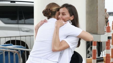 El emocionante encuentro entre la princesa Leonor y la reina Letizia en Panamá