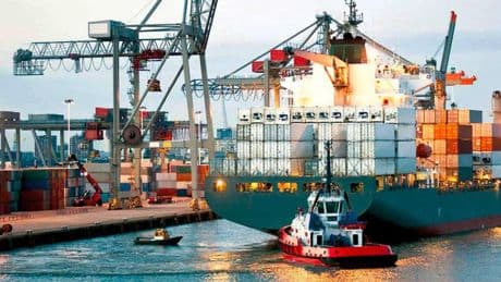 El déficit comercial sube un 58,7% en el primer semestre del año, con las exportaciones en niveles récord