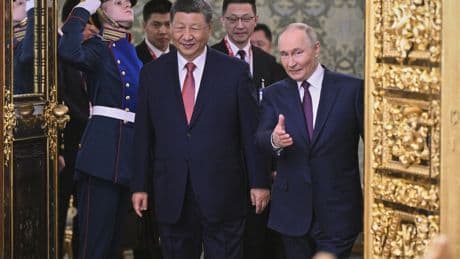 Ukraine accuses Russia of violating its own truce over 700 times as Kyiv ratifies U.S. minerals deal