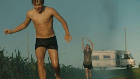 “Caravan”, un delicato rapporto madre-figlio in un toccante road movie