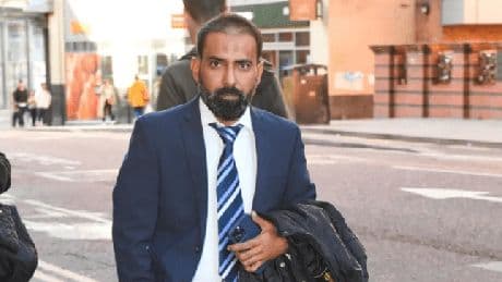 Doctor had sex with nurse halfway through surgery while patient was sedated