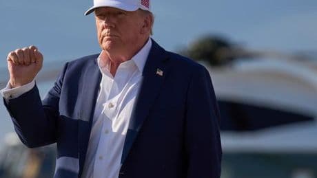 Donald Trump reporte officiellement au 1ᵉʳ août l’entrée en vigueur de ses droits de douane les plus punitifs, initialement prévue le 9 juillet