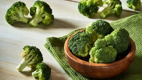 Brokkoli-Zubereitung leicht gemacht: So bleiben Vitamine erhalten