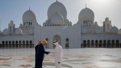 Trump pide a Apple que no fabrique iPhones en India para venderlos en Estados Unidos