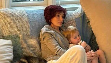 Ozempic, il farmaco antidiabetico usato per dimagrire: «Fa venire le rughe ai piedi». Ecco chi sono le star con segni evidenti