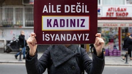 DEM Partili Demir: “Kadın sığınakları yetersiz, Aile Yılı kadınları görünmez kılıyor”