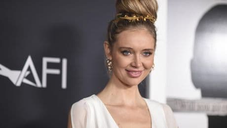 Ex-model takes the stand in Harvey Weinstein's retrial. The prior jury never heard about her