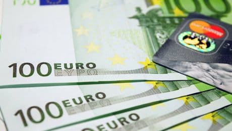 Nei consumi e vacanze le famiglie ritrovano la fiducia