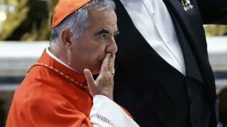 Il caso Becciu è sul tavolo di Leone XIV, a settembre l'appello ma stavolta il diritto canonico sarà rispettato