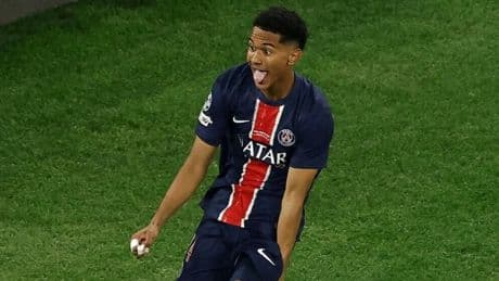 Mayulu, 5-0, &egrave; finita: chi &egrave; il talento Psg che ha firmato l'umiliazione Inter