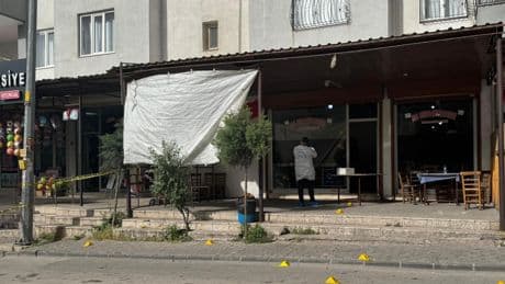 Gaziantep'te kahvehanede infaz!