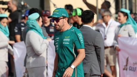 Alonso, sin pelos en la lengua: «No se puede puntuar con este coche»