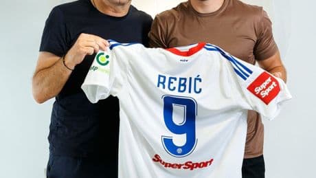 Ante Rebic ülkesine döndü!