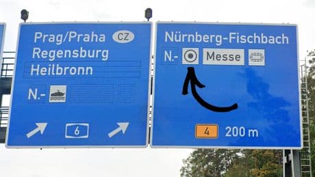 Zielscheibe auf Verkehrsschildern: Was dieses Zeichen bedeutet