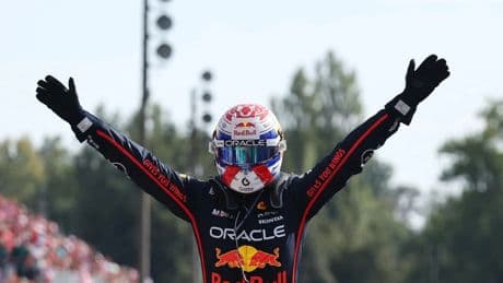„Kein Risiko, aber Vollgas!“: Verstappen siegt wie zu besten Zeiten