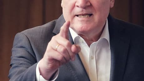 „Dieser Fehler wird lange fortwirken“ – Seehofer kritisiert Merz’ Waffenexportstopp