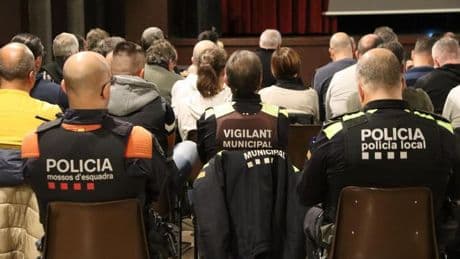 Interior y Barcelona impulsan un nuevo modelo de coordinación entre Mossos y Policías Locales aplicable a 200 municipios
