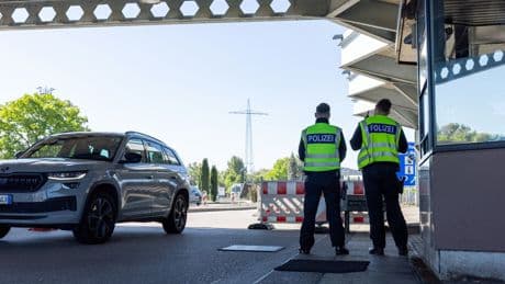 Duitse rechter: weigeren asielzoekers aan de grens is onwettig