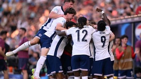 Joe Cole hails ‘Messi-esque’ England star as Three Lions reach U21 Euros final