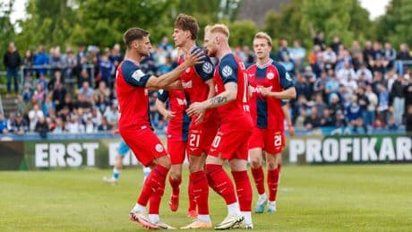 Klares 7:0 im Finale - Hansa zum achten Mal MV-Pokalsieger