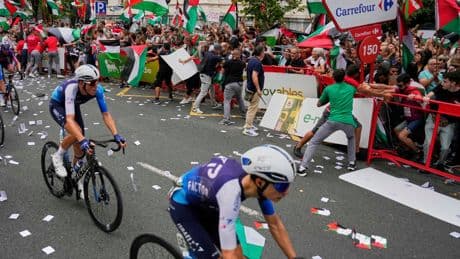 Israel Premier Tech removes team name from uniforms at Spanish Vuelta after protests