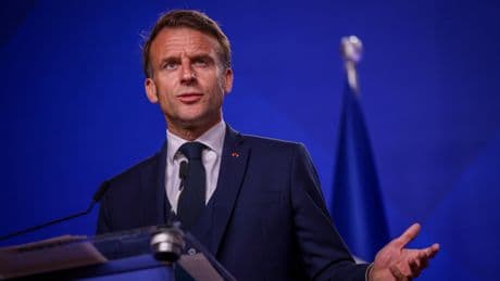 Guillaume Tabard : «Ces petits cailloux présidentiels semés par Macron pour l’après-2027»
