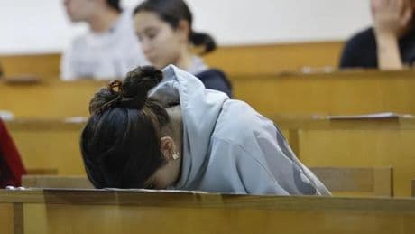 Indignada por el examen de Lengua en la PAU: "Cómo no me ha dado una embolia"