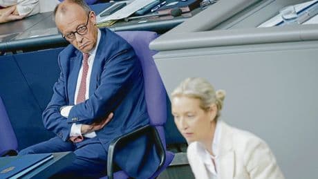 Nichtwahl der Verfassungsrichter | Nach blockierter Verfassungsrichterwahl: Schwarz-blau am Horizont