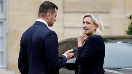 Le RN et ses alliés largement en tête en cas de législatives anticipées, selon un sondage
