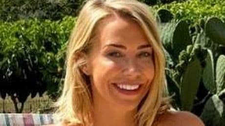 Laura Hamilton furiously hits back at troll who claims she’s 'too old' for a bikini