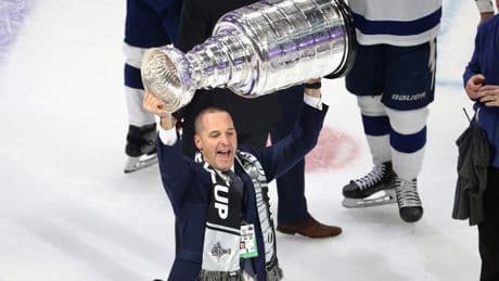 The looming decision that will set tone early in Mathieu Darche’s Islanders tenure